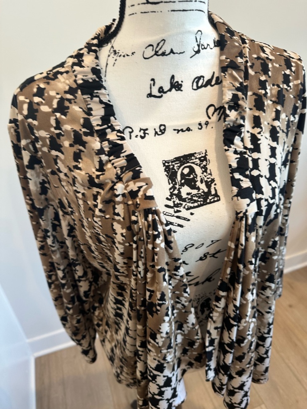 Perceptions Open-Front Cardigan in Black, Cream & Brown Abstract Print